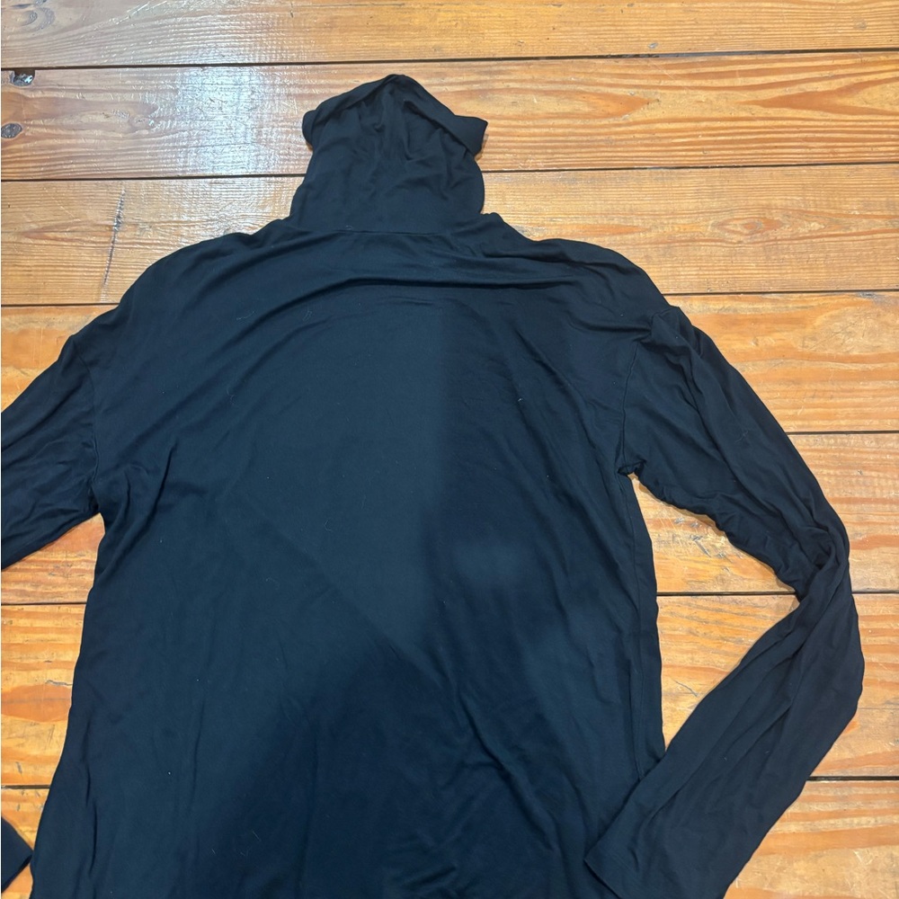 (854)+BLACK TURTLENECK+ - Picture 4 of 4